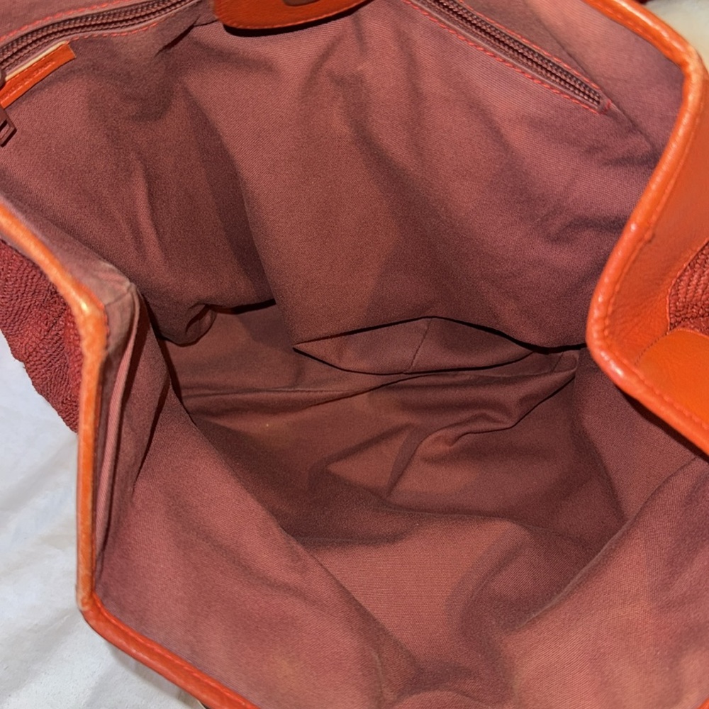 Loewe Orange Raffia Bag with Textured Design - Picture 9 of 10